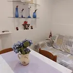 Apartment Close Guglie Bridge