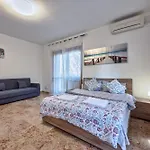 Cozy Appartment & Room