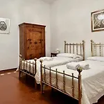 Sant\'Elena - Vicino Alla Biennale