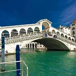 CA\'Rialto