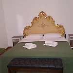 Ca Rialto Apartments