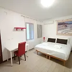 Briani Courtyard Apartment
