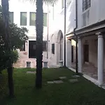 In a garden Biennale flat