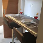 Snc1018 Modern Boutique Apartment