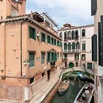 Venice Luxury Apartments