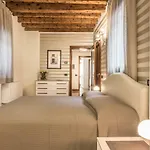 Ca\' Del Monastero 5 Collection Cosy Apartment For 4 Guests