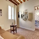 Rugabella Rialto Deluxe By Wonderful Italy
