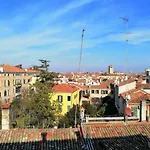 Casa Della Lacca