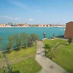 Cà Rosa apartment canal view