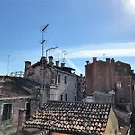 Casa Tella