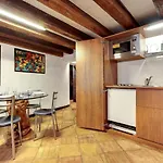 Canal View Suite In Rialto By Wonderful Italy