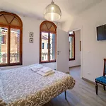 Amorucci House
