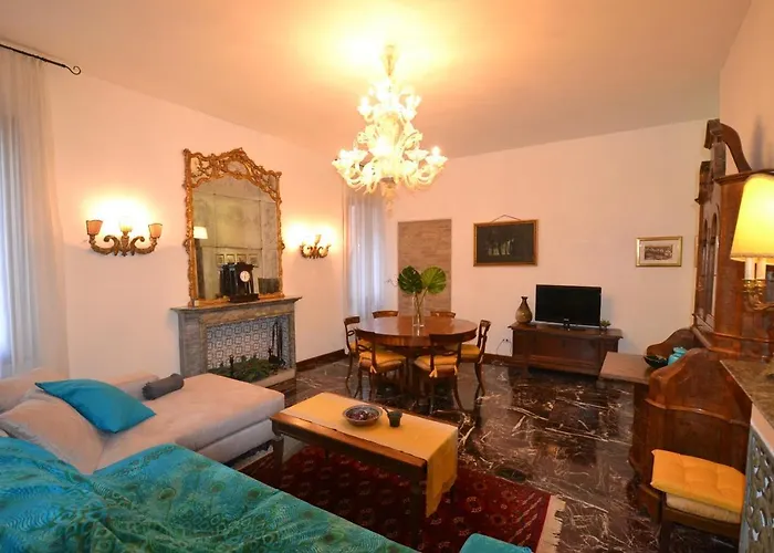 Castello 5888 A, Santa Marina, Calle Marcello, Calle