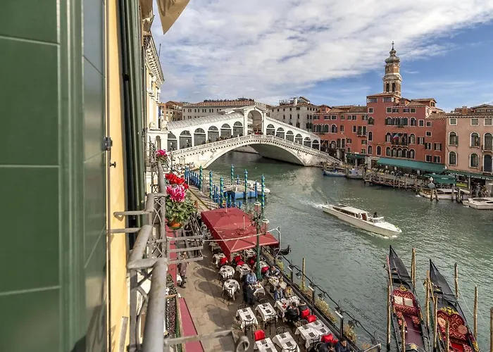 Rialto Grand Canal By Wonderful Italy