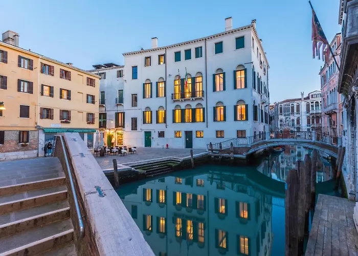 Palazzo Morosini Degli Spezieri - Lifestyle Apartments