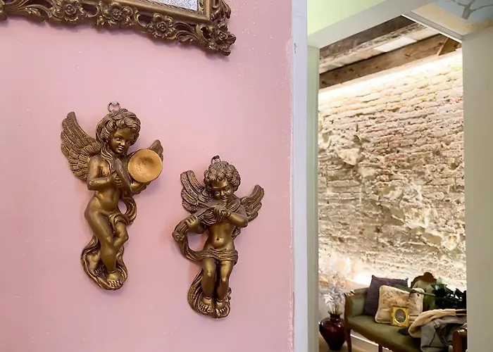 Ca Alla Croce Di Malta - Your Charming Retreat