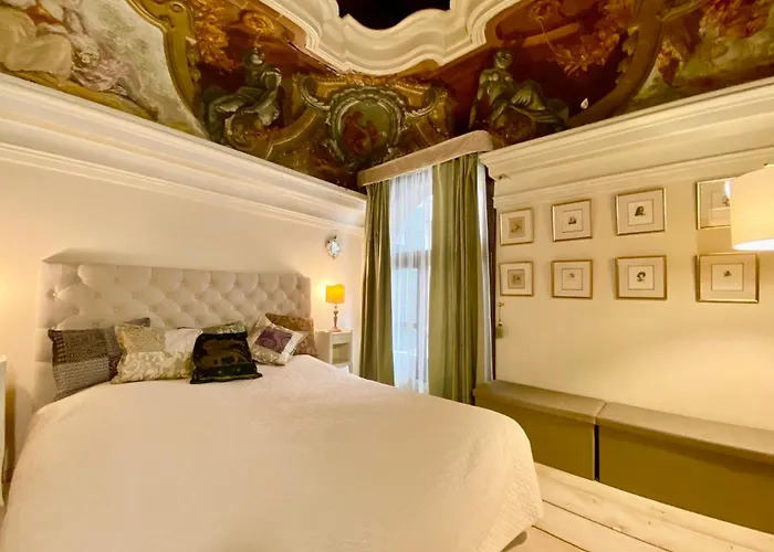 Venice Palace Luxury Suites