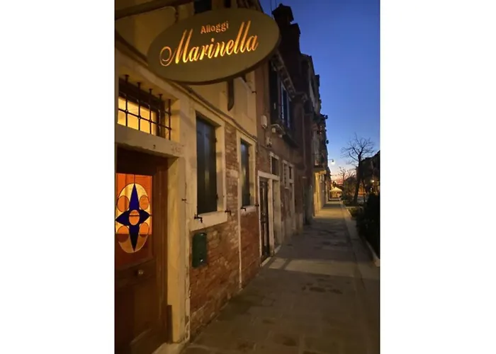 Alloggi Marinella