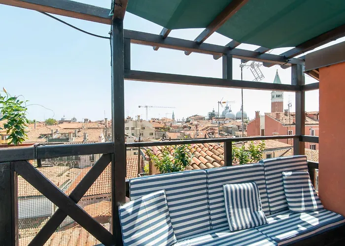 Penthouse With Rooftop Terrace And 360 Views Of Venice - Venice5Th