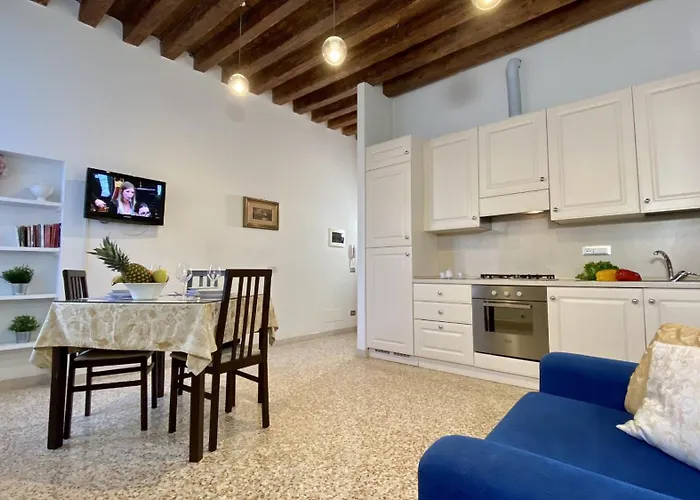 City Apartments Rialto Market