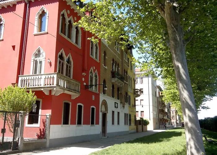 Maison Sant\'Elena