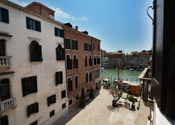 Ve.N.I.Ce. Cera Palazzo Grimani