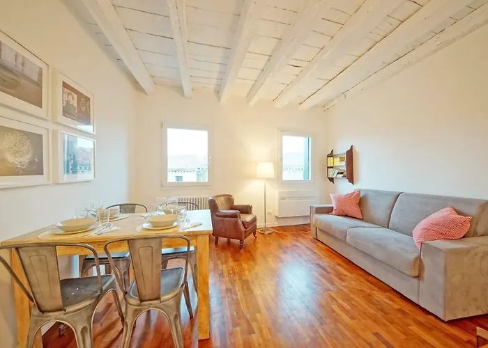 Dolcevita Apartments N 396