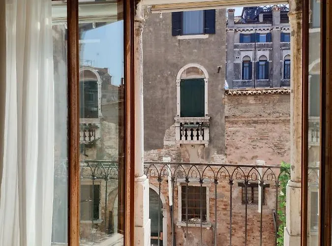 Canaletto Apartments