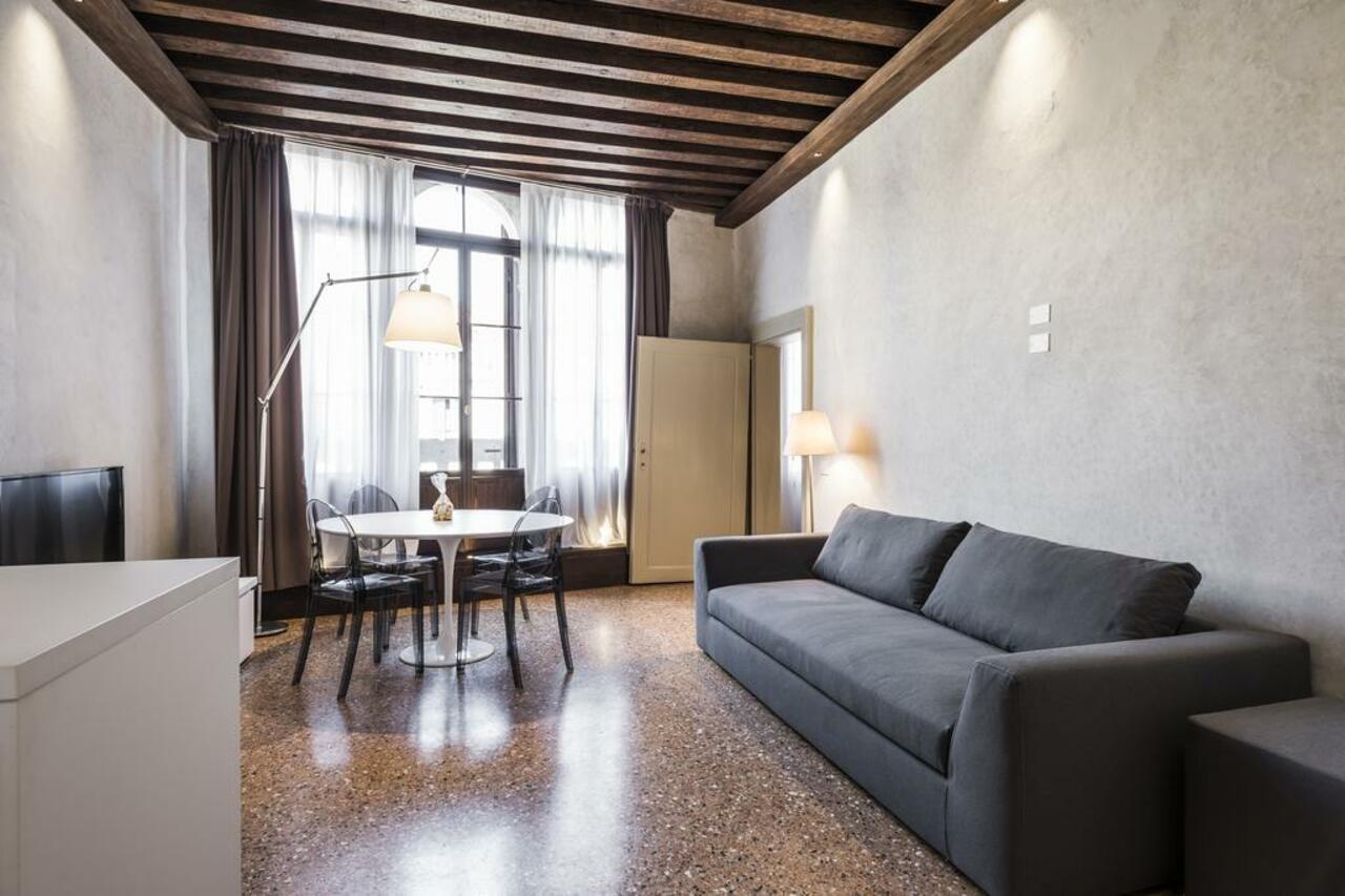 Myplace Campo Santa Margherita * Venise