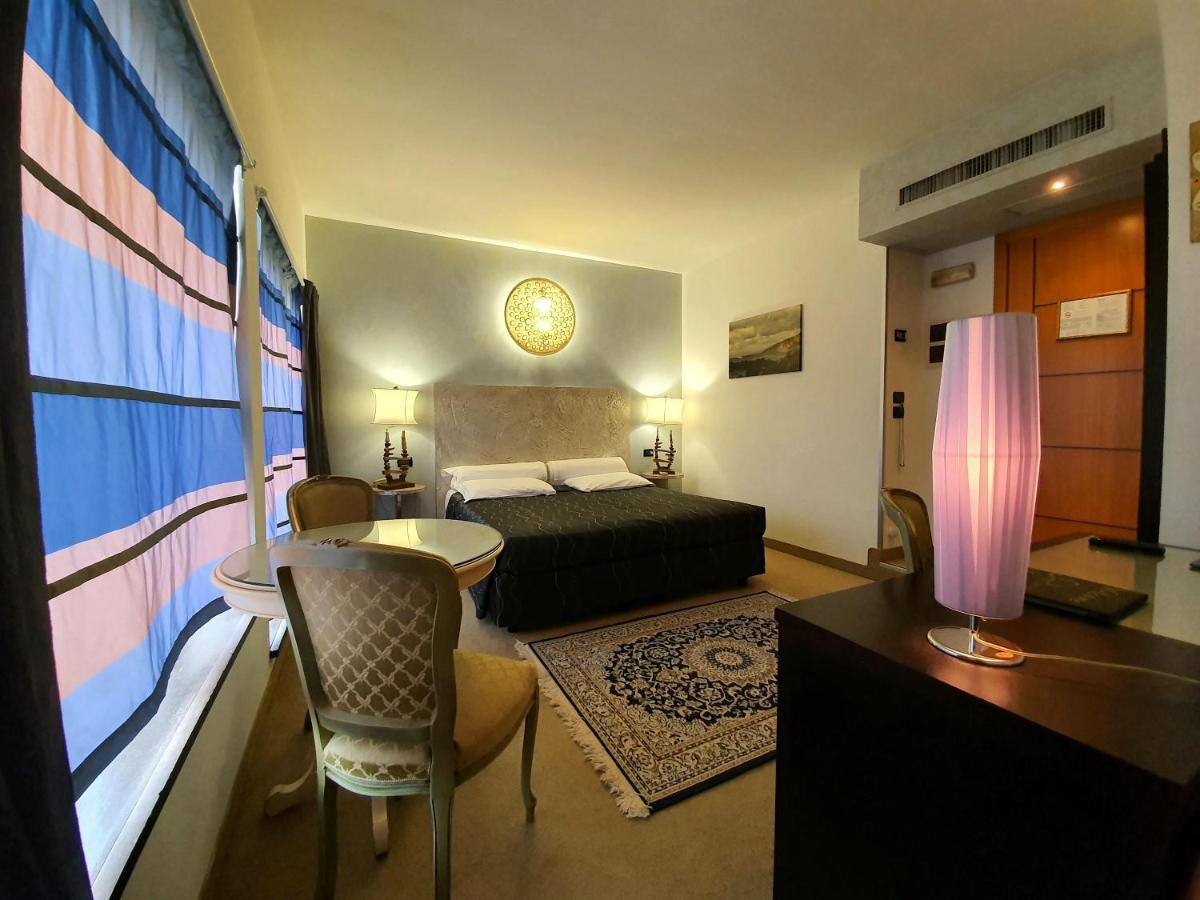 Feel Airport Guest house Venice