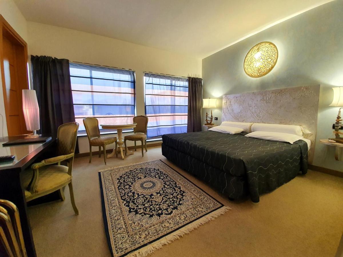 Feel Airport 3* Venise