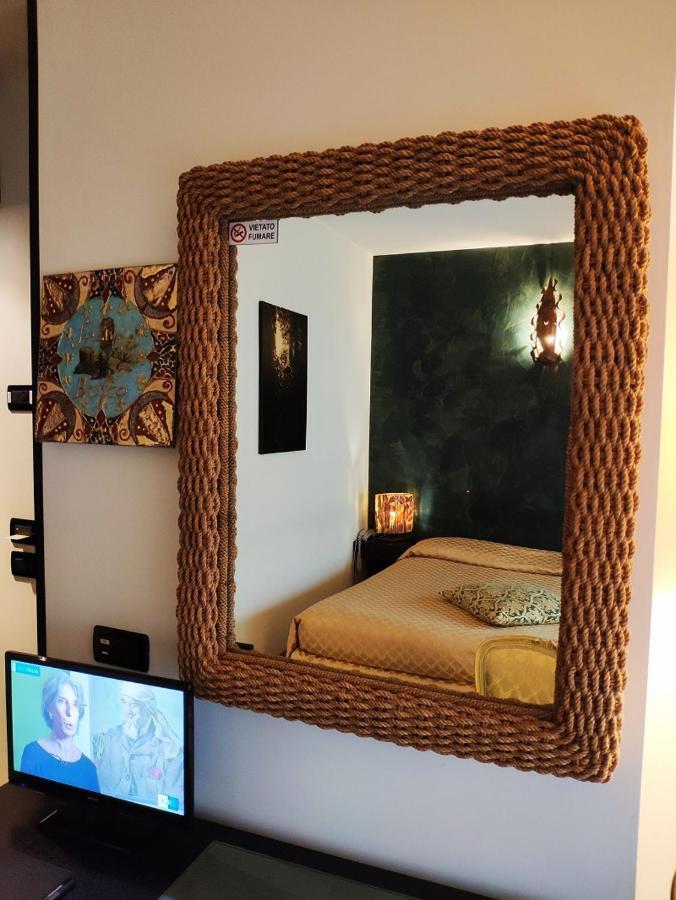 Feel Airport Guest house