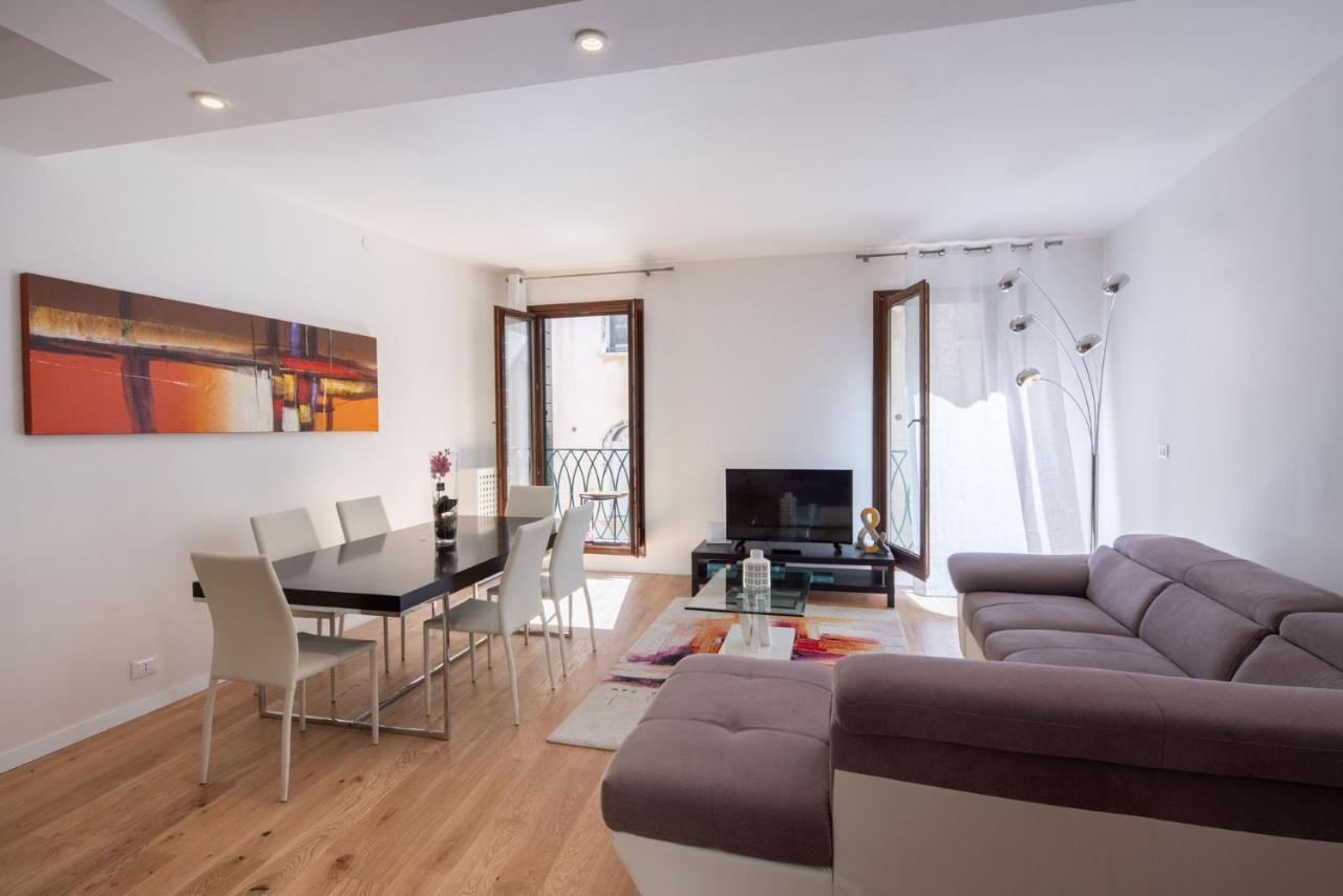 Apartment San Marco Prestige With Terrace By Wonderful Italy *
