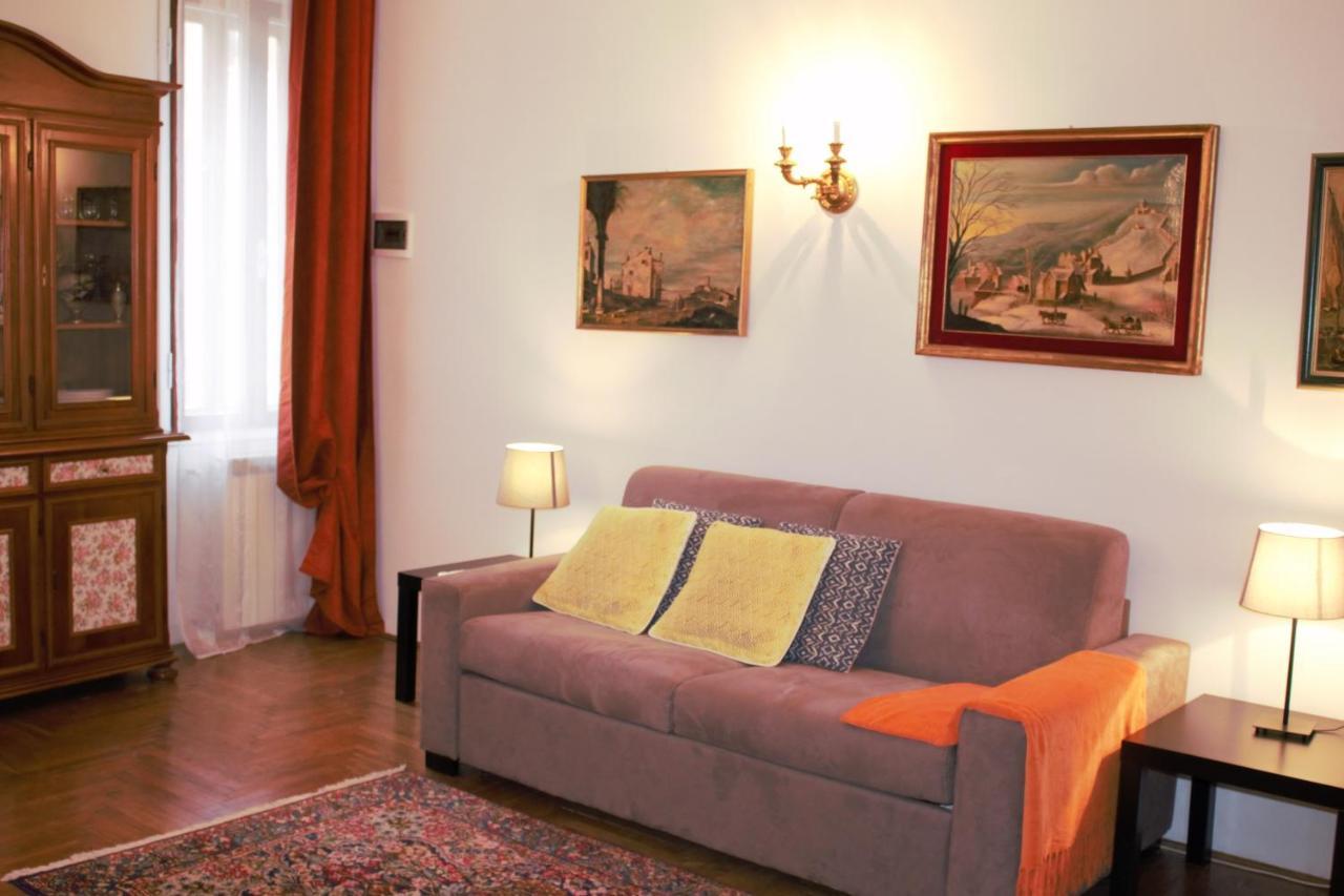 Salute Apartment