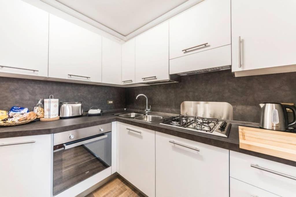 Rialto With Canal Grande View Apartment *