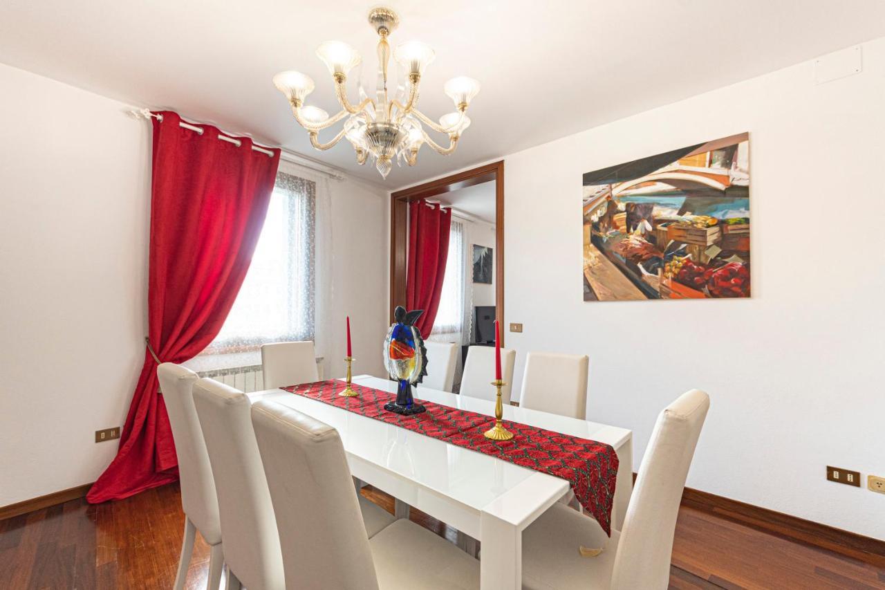 Rialto With Canal Grande View Apartment *