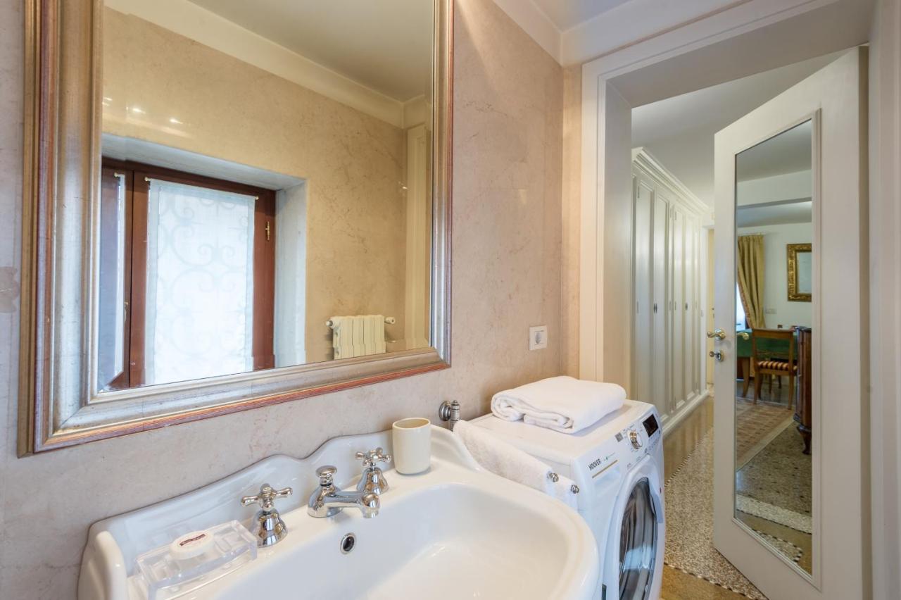 Appartement Ca' Dei Cuori On The Grand Canal Venetië