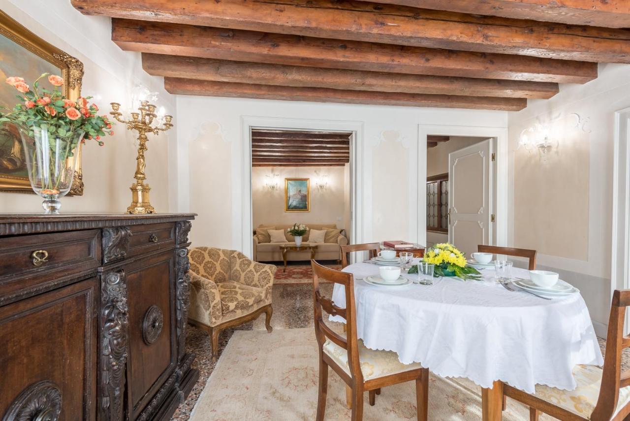 Ca' Dei Cuori On The Grand Canal Appartement *