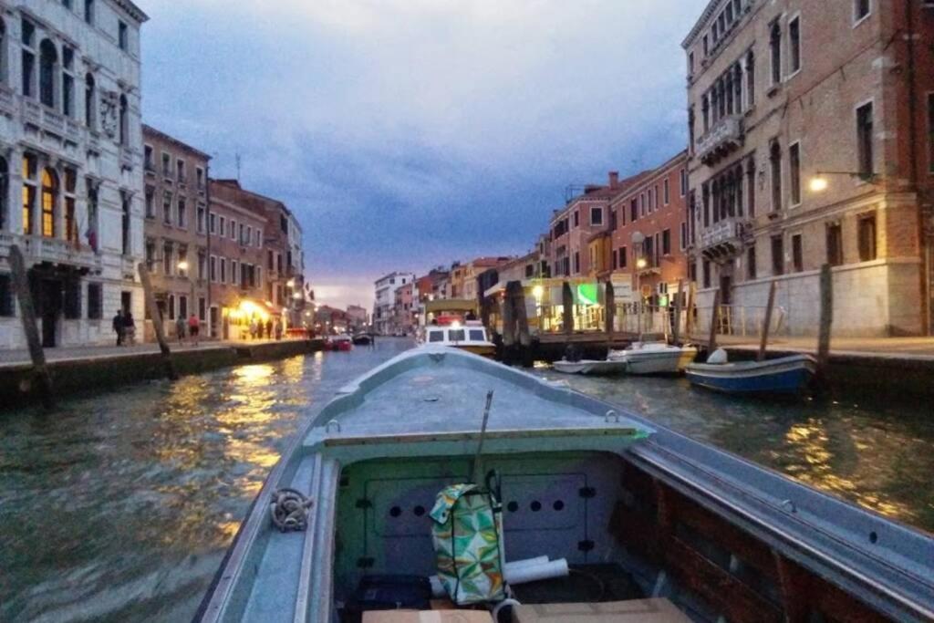 La Casetta Rosa - Vista Sul Canale Appartement Venetië