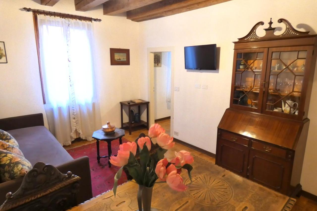 Delicious Near St. Square Appartement *