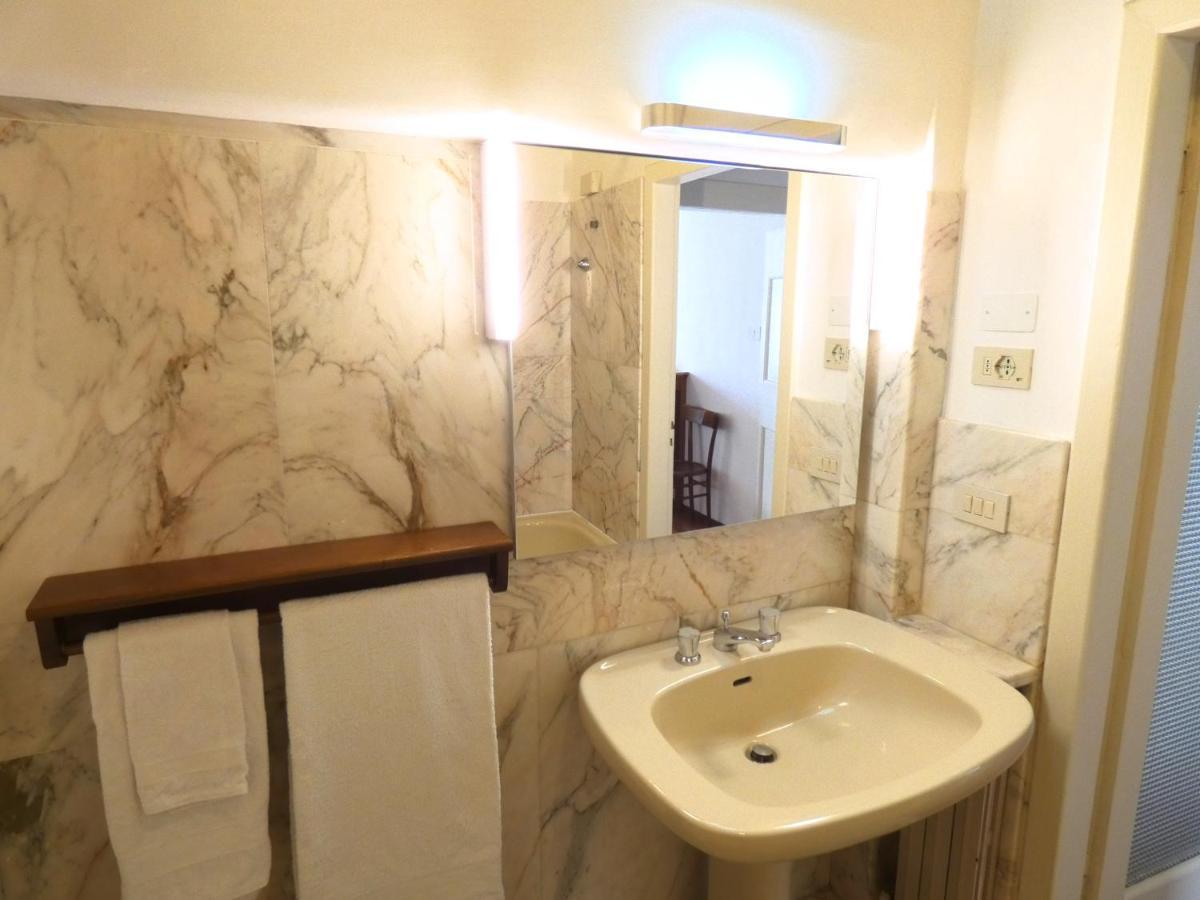 Appartement Delicious Near St. Square