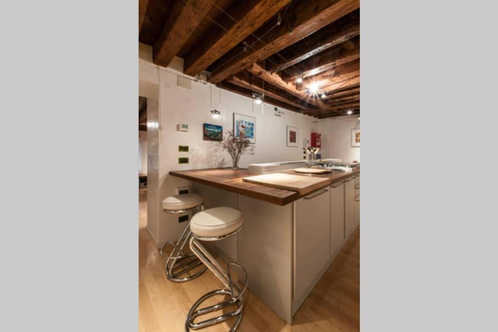 Appartement Bellissimo In Palazzo Storico