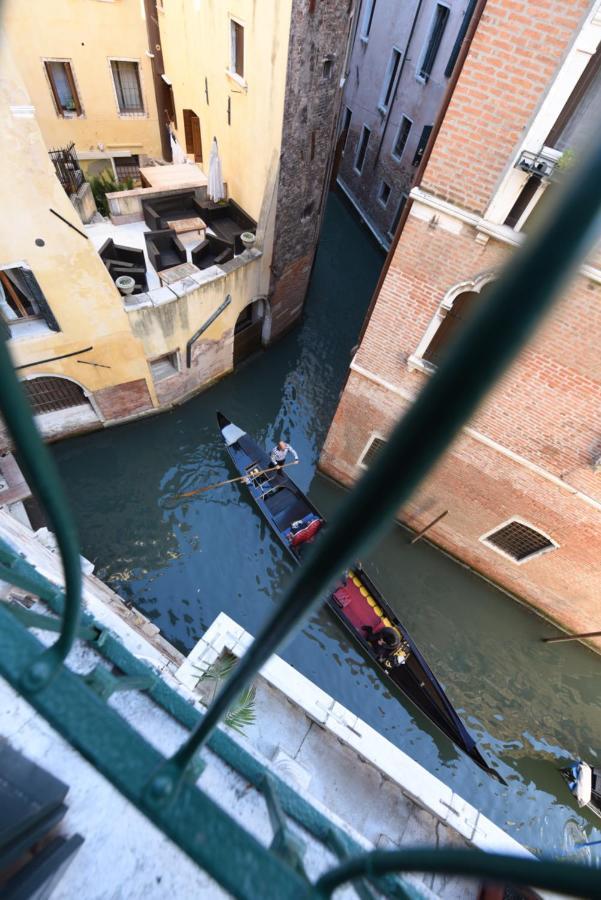 Appartamento Flat With Canal View Near San Marco *