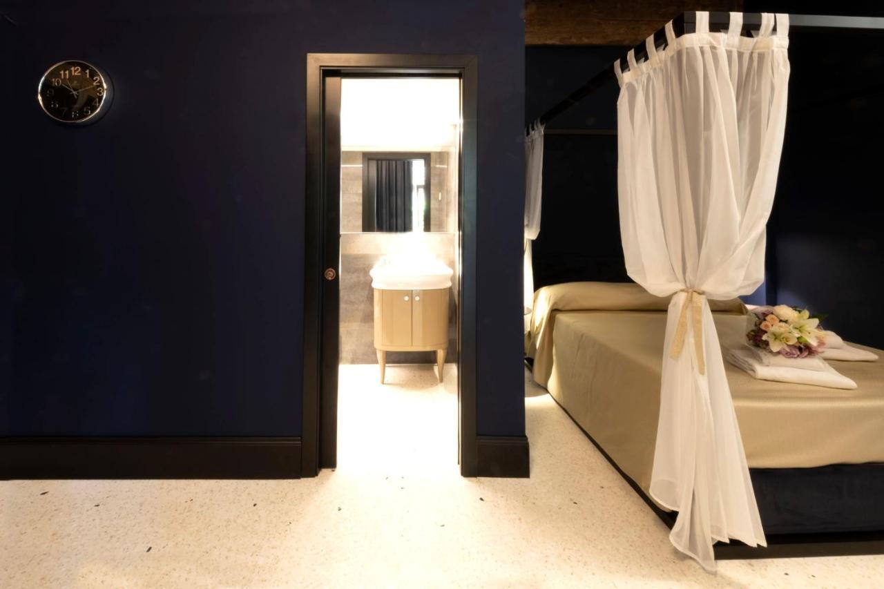 Aparthotel Poli 2*