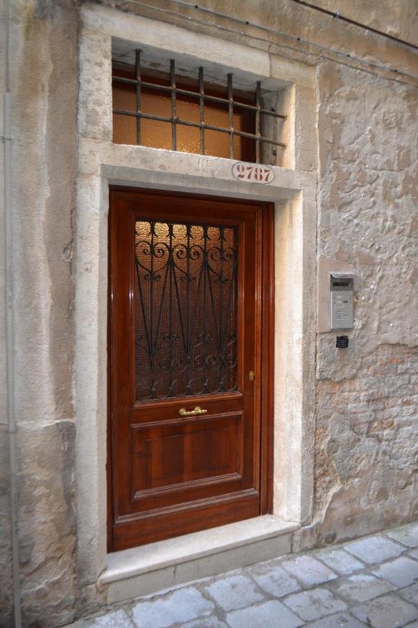 Ca' Bacio Della Luna Appartement *