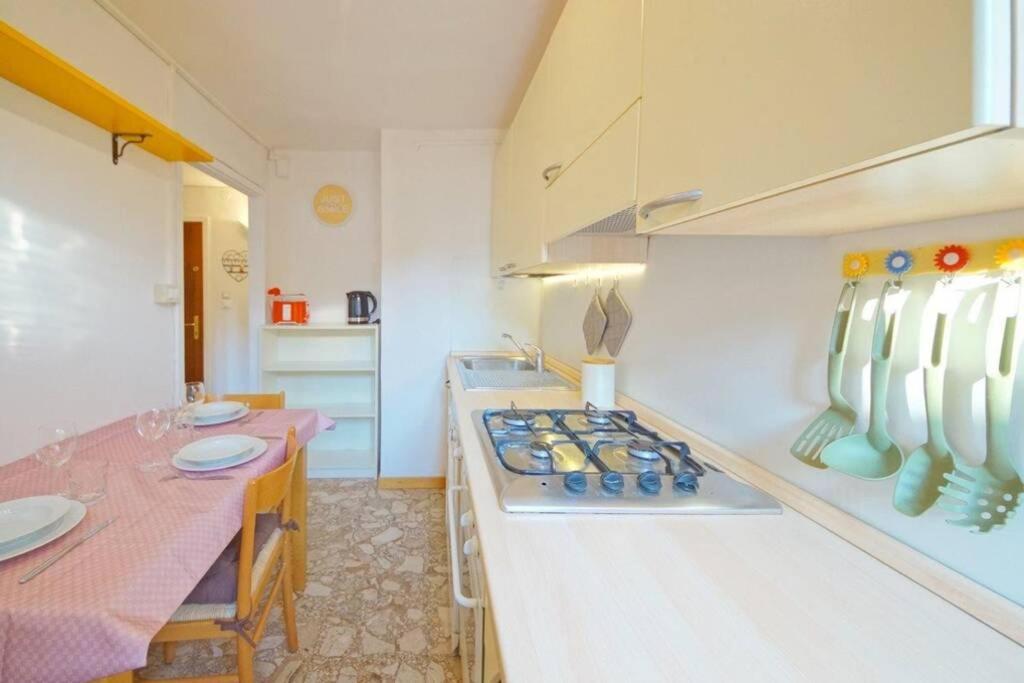 410 San Polo Roky Wifi Center