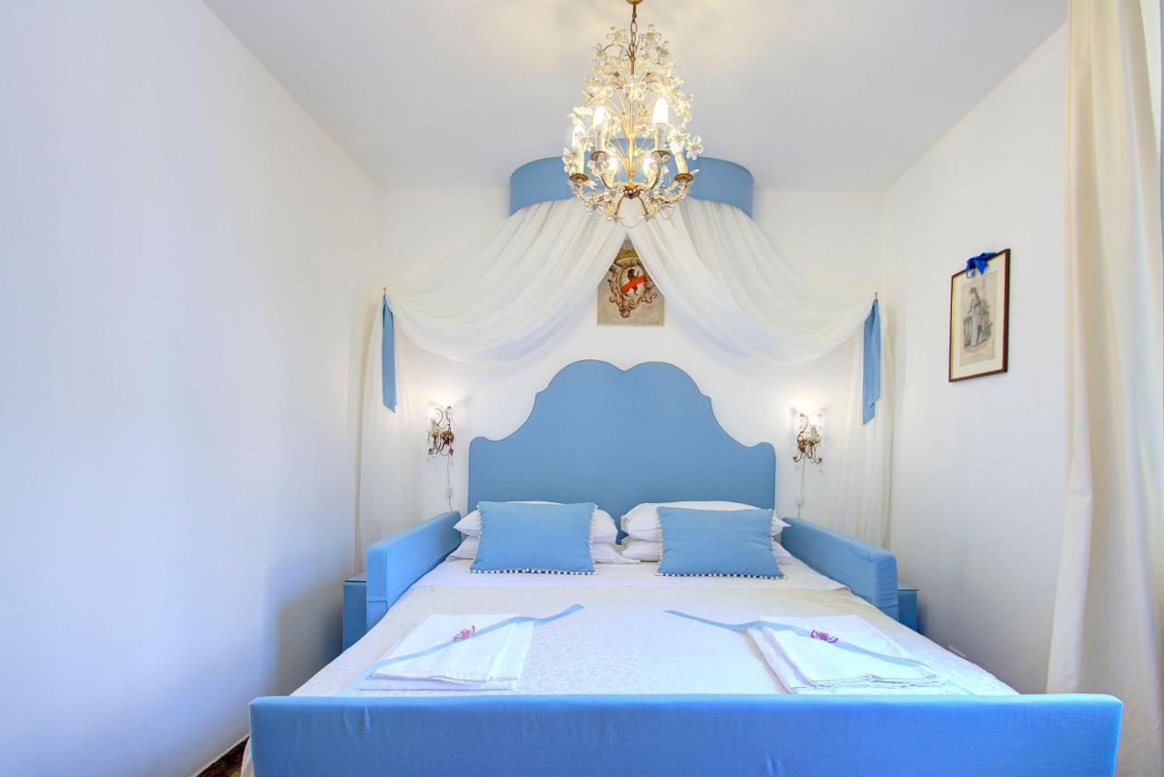 Remigio Marco-canal Apartment Venice