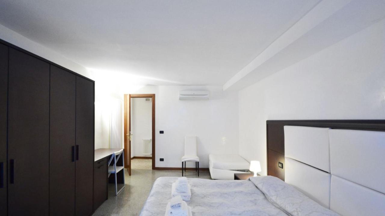 Residenza Ai Do Mori * Venezia