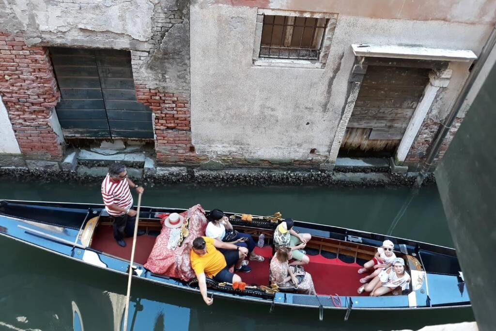 Appartement Ca' Bacio Della Luna Venetië