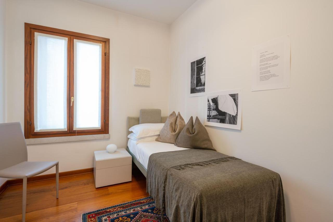San Nicolo Canal View Apartment Venice
